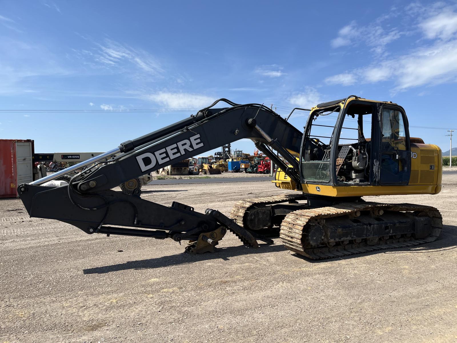 ./imagenes/INVOICE/2019/18272/JOHN DEERE 160D (1).JPG